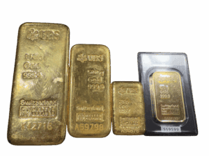 UBS 瑞士黃金條塊展示，重量包含 1 公斤、500 克、250 克與 100 克，純度 999.9